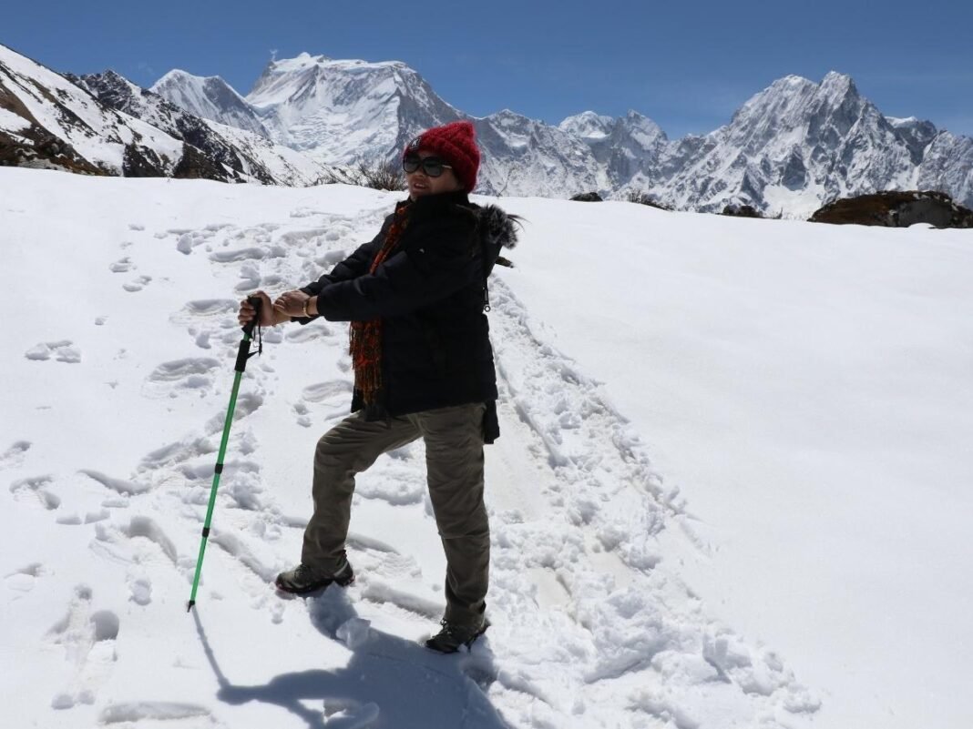 How to Prevent Altitude Sickness While Trekking in Nepal